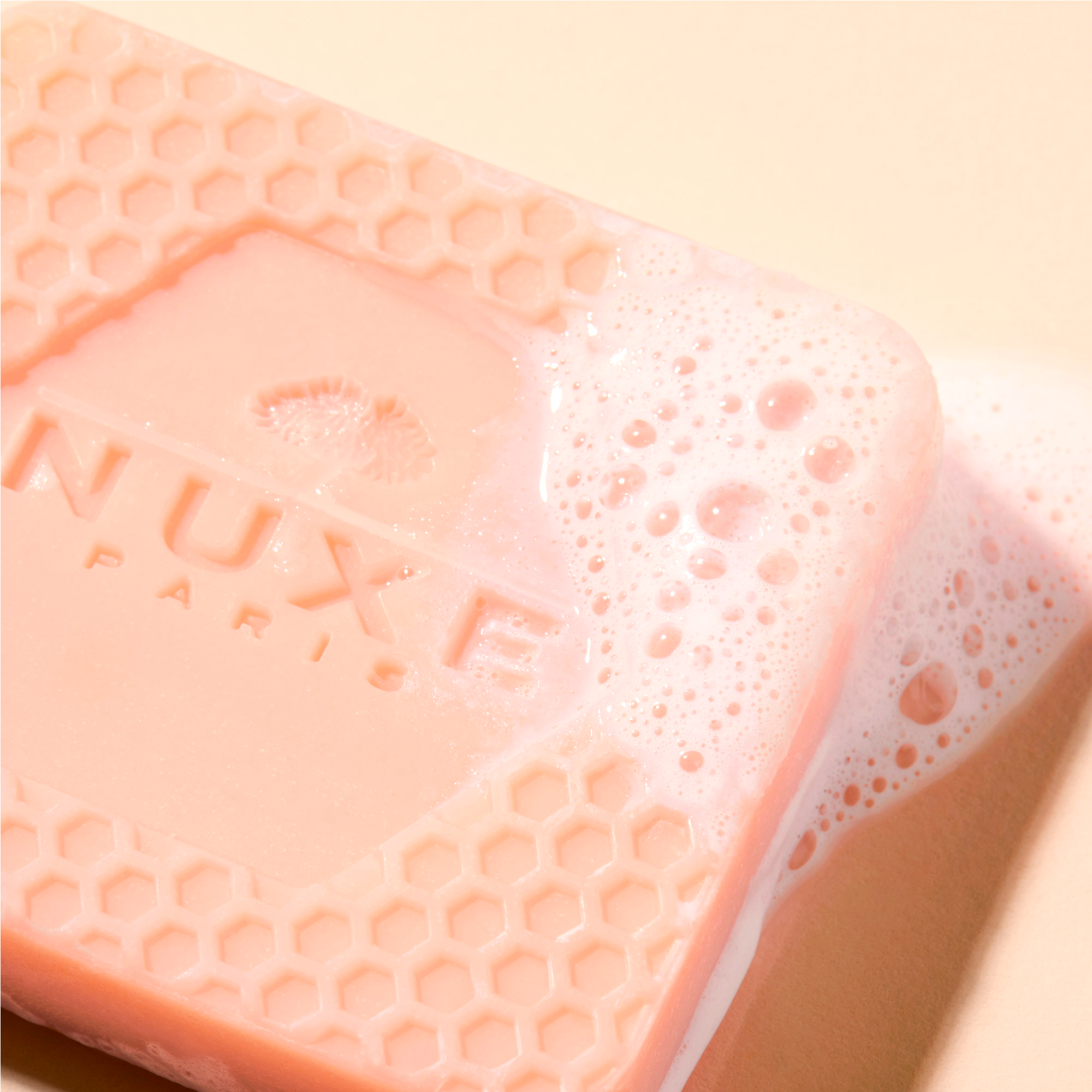 Nuxe - Rêve de Miel® Shampoo Sólido 65ml - ebeauty