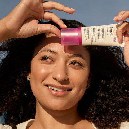 Murad Superactive SPF 50 Moisturizer - Protector Solar 3 en 1 de Alta Hidratación con Ácido Hialurónico